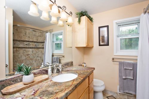 8390 135th St, Saint Paul MN  55124-9594 exterior