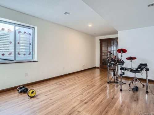 6064 Yakima St, Denver CO  80015-6654 exterior