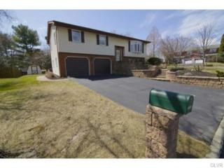 2392 James Dr, Allentown, PA 18104-1206