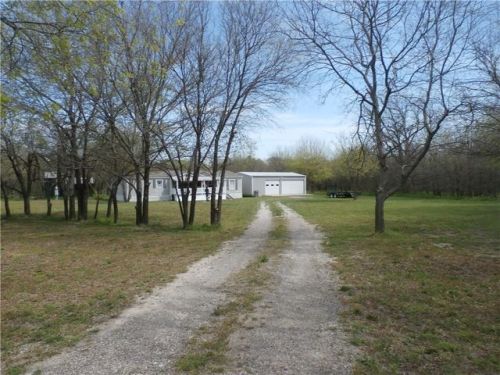 322 Branding Iron Rd, Rhome, TX 76078-3102