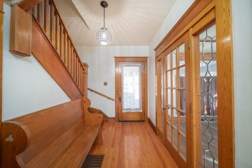 2517 Prairie St, Dixmoor, IL 60406-2038