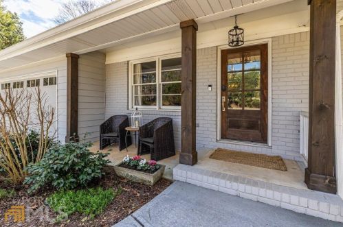436 Concord Rd, Smyrna GA  30082-3225 exterior