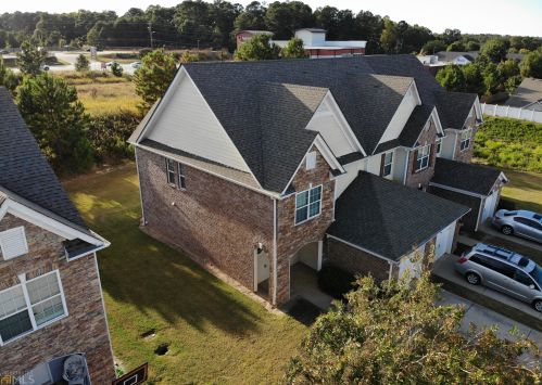 464 Village Way, Loganville, GA 30052-6916