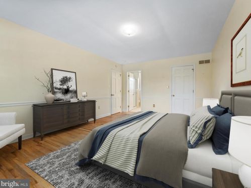 355 Richland Dr, Lancaster PA  17601-3631 exterior