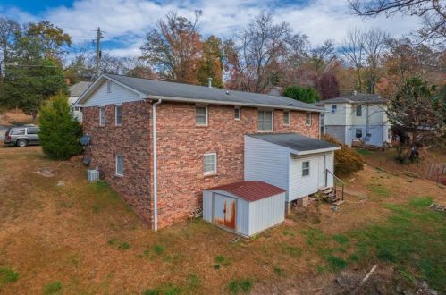 181 Edwards St, Holly Springs, GA 30114-3706