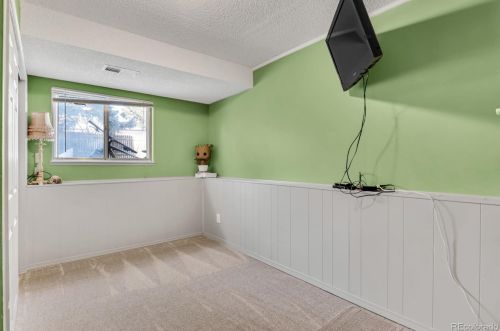 18149 Asbury Dr, Aurora CO 80227-2306 exterior