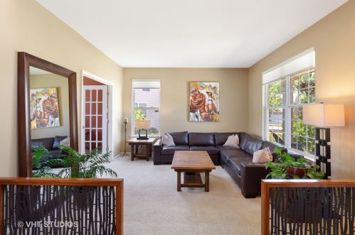 185 Primrose Ln, Hanover Park, IL 60103-2303