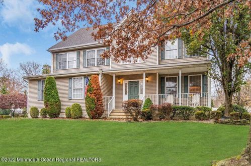 16 Springbrook Dr, Jackson Twp, NJ 08527-4367