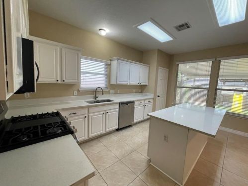 12829 Council Bluff Dr, Austin, TX 78727-2619