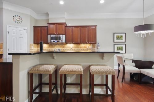 5579 High Point Ave, Atlanta GA  30342-0026 exterior
