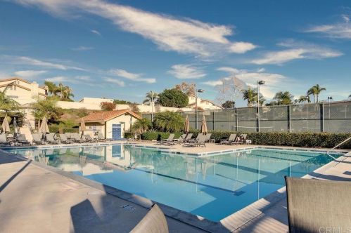 6888 Alderwood Dr, Carlsbad, CA 92011-3905