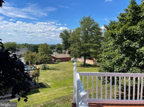 1010 Devonshire Rd, Lancaster PA  17601-1610 exterior