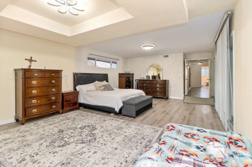 2550 Rowland Ave, Anaheim CA  92804-2271 exterior