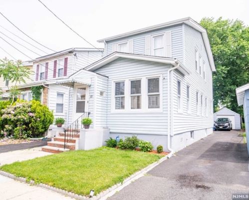 10 Lentz Pl, Irvington, NJ 07111-1113