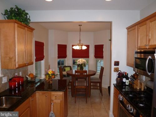 18 Glenn View Ct, Carlisle, PA 17013-9619