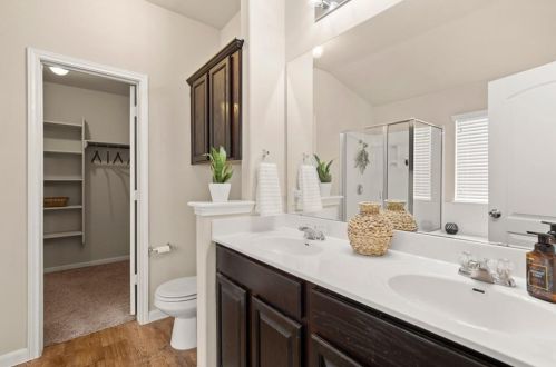 12402 Walter Vaughn Dr, Webberville TX 78653-4687 exterior