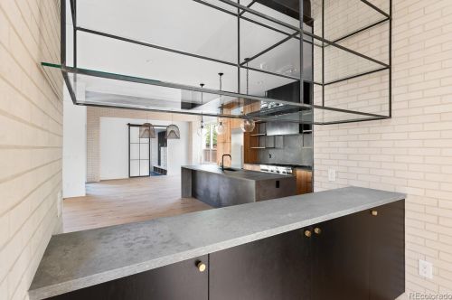 1061 Leyden St, Denver CO  80220-4636 exterior