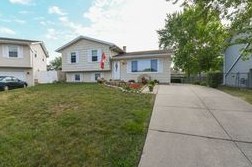 392 Dorset Ct, Waukegan, IL 60085-4733
