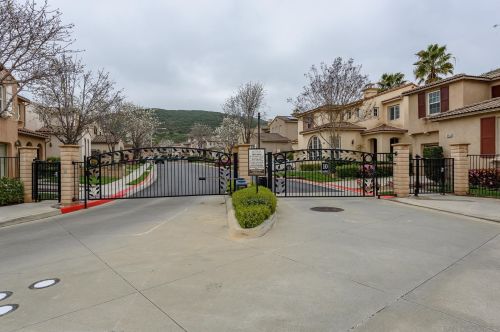 579 Via Del Caballo, San Marcos, CA 92078-8911
