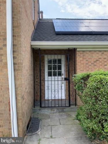 2200 Post Ln, Silver Spring MD  20906-2238 exterior