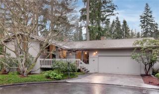 415 156th Ct, Seattle, WA 98133-5924