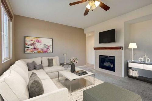 9807 Dirusso Cir, Elk Grove, CA 95757-6257