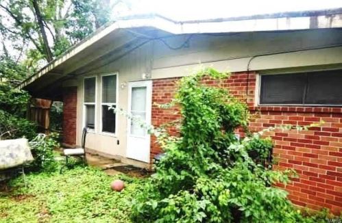6940 Midwood Ave, Hazelwood, MO 63042-3219