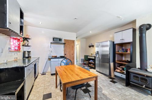 2039 Chelten Ave, Philadelphia PA 19144-2701 exterior