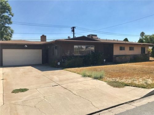 461 Margarita Rd, Rialto, CA 92376-3619
