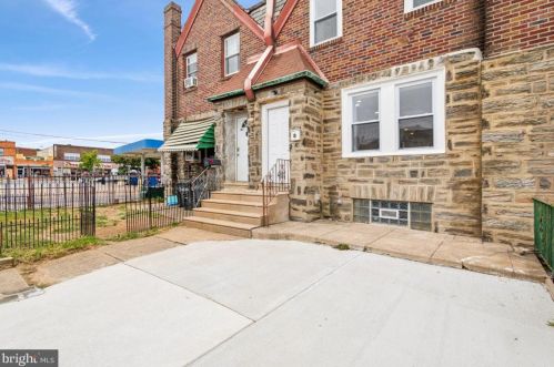 4013 Bleigh Ave, Philadelphia PA  19136-3910 exterior