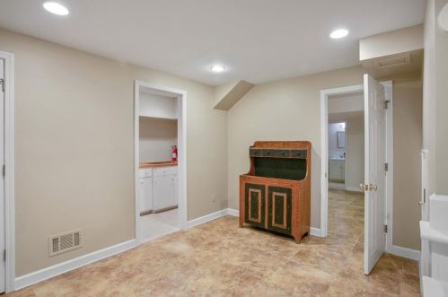 4581 Elizabeth Ln, Atlanta GA  30339-5323 exterior