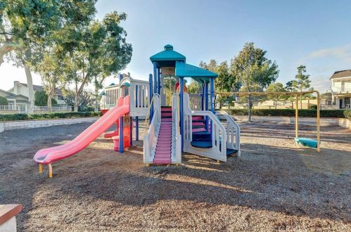 7 Butler St, Irvine CA  92612-2724 exterior