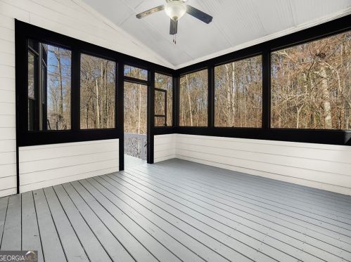 155 Fieldsborn Ct, Atlanta GA  30328-1039 exterior