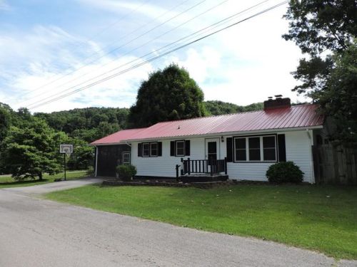 128 Railroad Ave, Damascus, VA