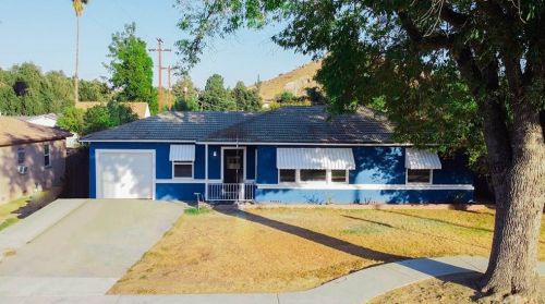 6352 Riverside Ave, Riverside CA  92506-3154 exterior