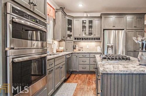 2025 Highpoint Ln, Bogart, GA 30622-5404