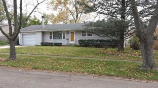 414 Gayle Ave, Dekalb, IL 60115-4322