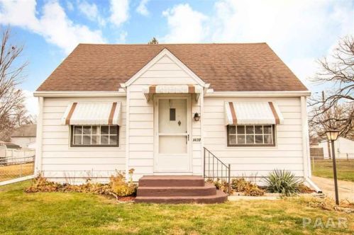 1420 7 St, Pekin IL  61554-5723 exterior