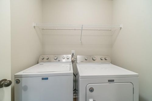 659 Peachtree Rd, Jefferson GA  30549-1558 exterior