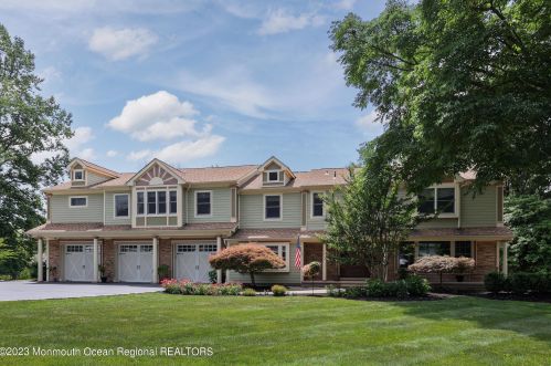 113 Ballantine Rd, Middletown, NJ 07748-3014