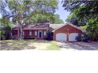 1074 Ripley Dr, Charleston, SC 29412-4312