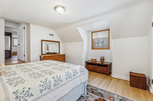 1066 Bonnie Brae Blvd, Denver CO  80209-5135 exterior