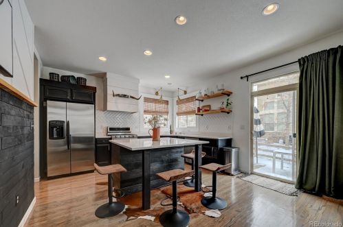 26900 Roxbury Pl, Denver CO  80016-7528 exterior