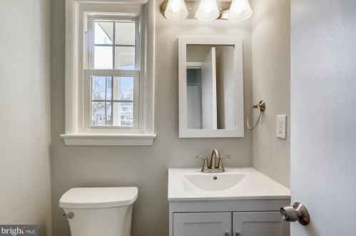 11744 Lovejoy St, Silver Spring MD 20902-1632 exterior