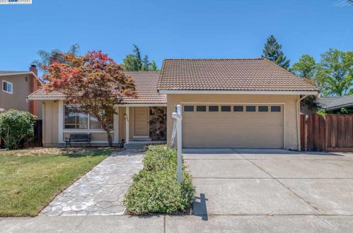 4288 Churchill Dr, Pleasanton, CA 94588-3520