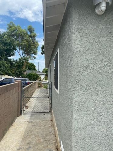 14751 Wiemer Ave, Paramount, CA 90723-3538