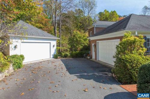 3215 Heathcote Ln, Keswick, VA 22947-9160