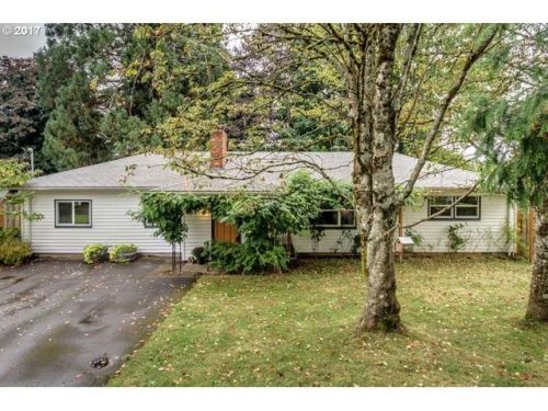 2244 Barnes Rd, Damascus OR  97080 exterior