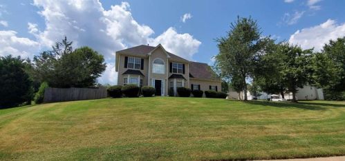 160 Long Dr, Porterdale, GA 30016-3001