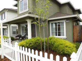 12761 Rogge Village Loop, Salinas, CA 93906-1358